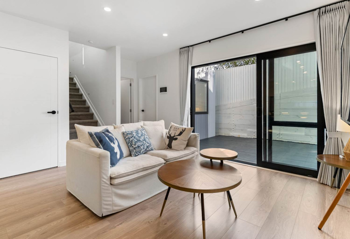 Rangitoto College, Master Build 10-Year Guarantee, Sea views, 170m2 Brandnew standalone 5 beds 3 baths home with garage, zoned for Mairangi Bay School, Murrays Bay Intermediate, and Rangitoto College, close to schools, beach, shops, reserve,  37C-37F Hastings Road, Mairangi Bay, Auckland