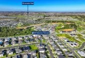 319m2 Standalone 5 beds (1 ensuite) 4 baths house with double garage on 555m2 section, close to schools, motorway access, Orewa Beach, Silverdale Shopping Mall, 0.3 km to Nukumea School, 2 km to Orewa College, 18 Takurua Terrace, Orewa, Auckland