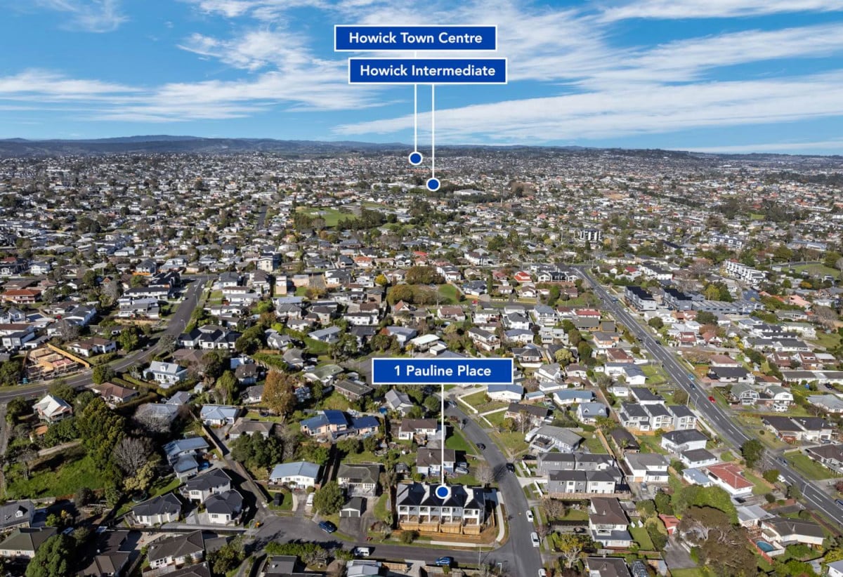 Brandnew 3 beds 2.5 baths home with garage, close to schools, beaches, Highland Park shopping centre, 0.4 km to Macleans Primary School, 1 km to Pakuranga College and Howick Intermediate, Lot 1/1 Pauline Place, Bucklands Beach, Auckland