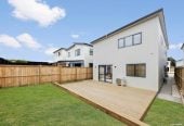 For rent, Ormiston Junior and Senior College zone, 2 Kitchens, 5 beds (2 ensuites) 4.5 baths house with garage and 1 bed 1 bath granny, available 6th July, 68 Rashni Road, Flat Bush, Auckland
