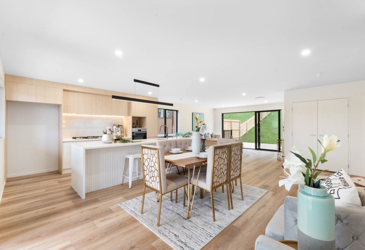 587m2 section, 227m2 Brandnew standalone 5 beds (1 ensuite) 3 baths house with double garage and big backyard, 3 beds 1 bath ground floor, move-in ready, close to schools, shops, beach, motorway access, 0.5 km to Nukumea School, 2 km to Orewa College, 242E West Hoe Heights, Orewa, Auckland