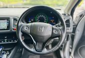 2015 Honda Vezel SPORTS HYBRID !! RV/SUV Tiptronic, 5 seats, Silver, New Import, Hybrid, 1,500 cc, 41,162 km