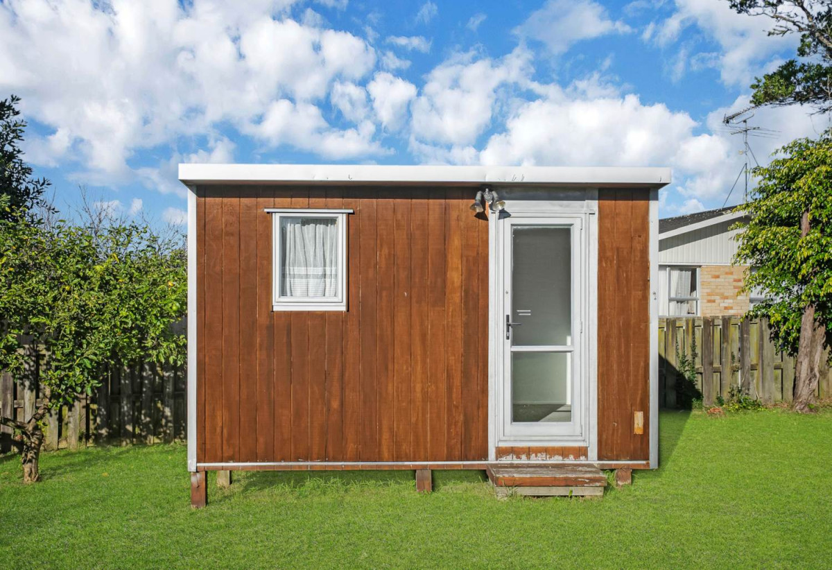 827m2 section, 3 beds 1 bath house with standalone garage, close to schools, seaside reserve, shops, motorway access, 0.5 km to Leabank School and James Cook High School, 1.6 km to Manurewa Intermediate, 27 Astor Place, Manurewa, Auckland