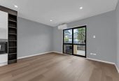 Brandnew 3 beds (2 ensuites) 3.5 baths home with garage, walking distance to schools, Highland Park shopping centre, 0.8 km to Howick Primary School and Pakuranga College, 0.9 km to Howick Intermediate, 5/24 Aberfeldy Avenue, Highland Park, Auckland