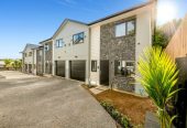 Brandnew standalone 4 beds 2.5 baths home with garage, close to schools, shops, Howick Village, 0.5 km to Owairoa School, 1 km to Howick College, 1.1 km to Howick Intermediate, Lot1/44 Gibraltar Street, Howick, Auckland