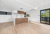 Brandnew standalone 4 beds 2.5 baths home with garage, close to schools, shops, Howick Village, 0.5 km to Owairoa School, 1 km to Howick College, 1.1 km to Howick Intermediate, Lot1/44 Gibraltar Street, Howick, Auckland