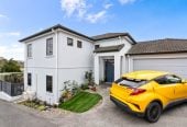 Renovated 3 beds + study room 2.5 baths house with double garage on 347m2 section, close to schools, shops, Blockhouse Bay Village, 0.5 km to Marshall Laing School and Lynfield College, 1.7 km to Blockhouse Bay Intermediate, 105a Terry Street, Blockhouse Bay, Auckland
