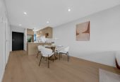 Brandnew 3 beds 1.5 baths home with car park, close to schools, shops, easy motorway access, 0.3 km to Lincoln Heights School, 1.6 km to Massey High School, 68 Awhi Lane, Massey, Auckland