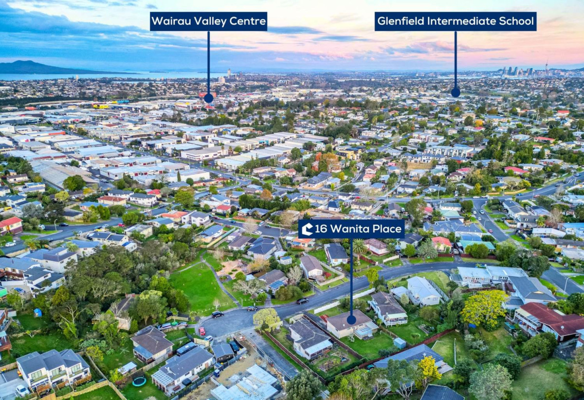 607m2 section, 3 beds 1 bath house with carport, close to schools, shops, supermarkets, 0.7 km to Target Road School, 1.5 km to Wairau Intermediate School, 1.7 km to Glenfield Intermediate School, 16 Wanita Place, Totara Vale, Auckland