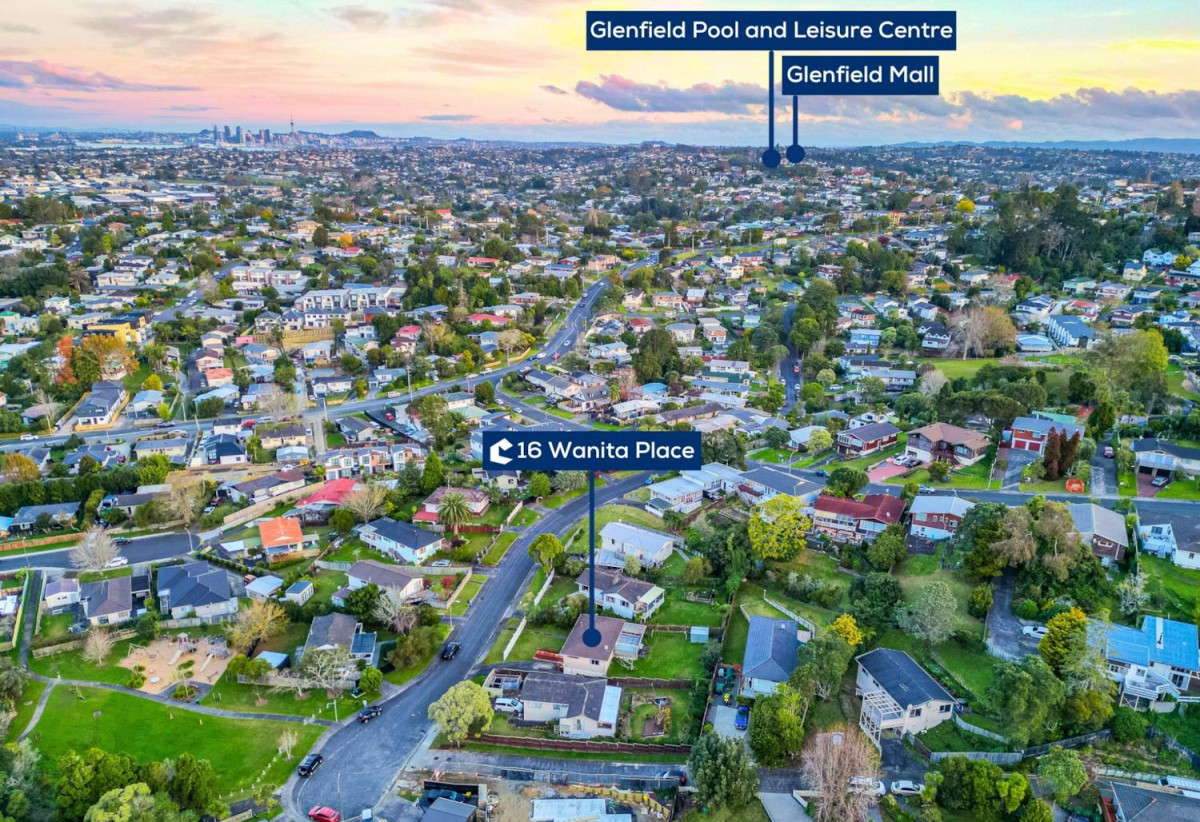 607m2 section, 3 beds 1 bath house with carport, close to schools, shops, supermarkets, 0.7 km to Target Road School, 1.5 km to Wairau Intermediate School, 1.7 km to Glenfield Intermediate School, 16 Wanita Place, Totara Vale, Auckland
