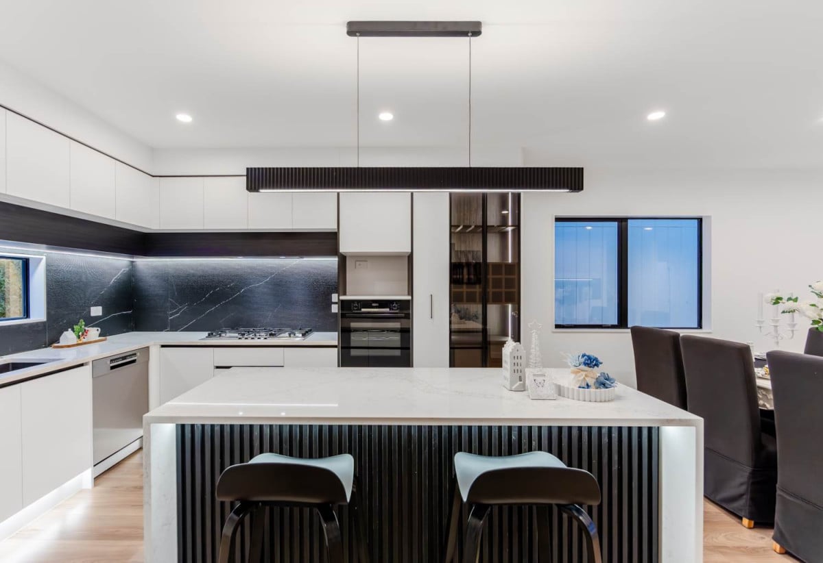 Rangitoto College, Master Build 10-Year Guarantee, Sea views, 170m2 Brandnew standalone 5 beds 3 baths home with garage, zoned for Mairangi Bay School, Murrays Bay Intermediate, and Rangitoto College, close to schools, beach, shops, reserve, 37C Hastings Road, Mairangi Bay, Auckland