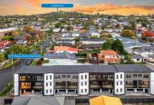 Double Grammar school zone, 4 beds (2ensuites) 3.5 baths home with garage, zoned for Auckland Grammar and Epsom Girls Grammar, as well as Cornwall Park Primary and Remuera Intermediate. within walking distance to supermarkets and moments, 1/16 Mapau Road, Greenlane, Auckland
