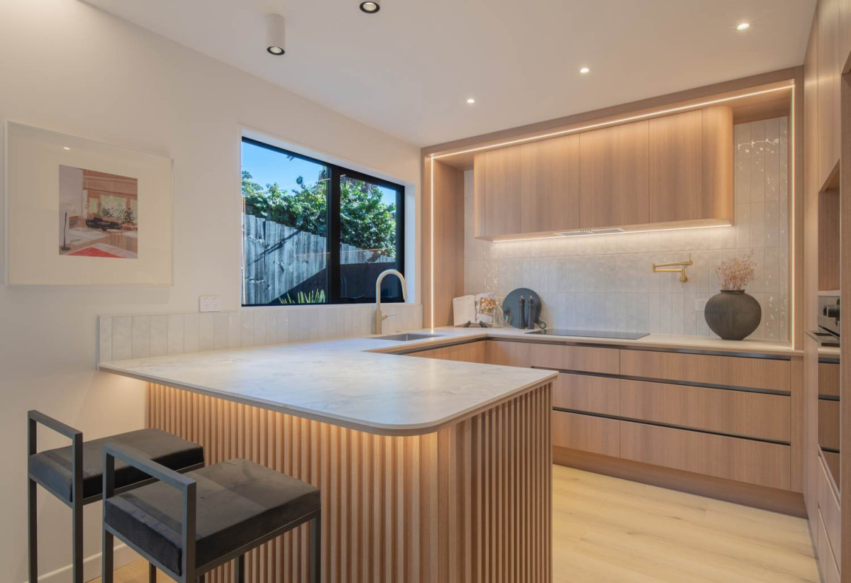 10-Year Stamford Building Warranty,138m2 Brandnew standalone 4 beds 2.5 baths home with garage, close to schools, beaches, shops, supermarkets, 0.2 km to Glamorgan School, 1.4 km to Long Bay College, 1.7 km to Northcross Intermediate, 14D Gerontius Glade, Torbay, Auckland