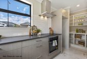 648m2 section, 3 beds 2 baths house with double garage, close to schools, Papakura town centre, 0.9 km to Cosgrove School, 1.9 km to Papakura High School, 2 km to Papakura Intermediate, 34 Twin Parks Rise, Papakura, Auckland
