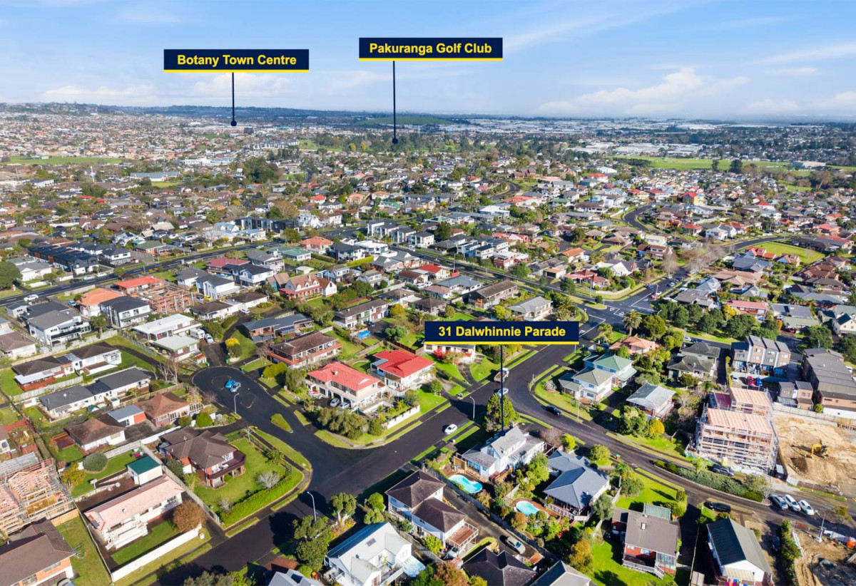 718m2 section, 5 beds 2.5 baths house with double garage and swimming pool, Walking distance to Pak’nSave, local shops and transport, Close to Lloyd Elsmore Park and Howick Leisure Centre, golf club, 0.4 km to Howick Intermediate, 0.5 km to Howick Primary School, 1.2 km to Pakuranga College, 31 Dalwhinnie Parade, Highland Park, Auckland