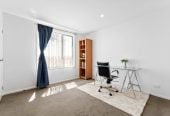 2 beds 1.5 baths townhouse with car park, close to schools, Lynn Mall shopping centre, 0.5 km to New Lynn School, 14 Dorothy Thorpe Way, New Lynn, Auckland