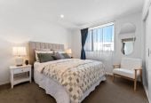 2 beds 1.5 baths townhouse with car park, close to schools, Lynn Mall shopping centre, 0.5 km to New Lynn School, 14 Dorothy Thorpe Way, New Lynn, Auckland