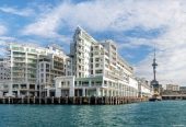 Auckland Girls’ Grammar School zone, Leasehold, 1 bed 1 bath studio apartment, Spacious 50sqm internal layout plus a huge private balcony, positioned in Auckland’s prestigious Princes Wharf. North-facing Corner position with sweeping views of the city, harbour, North Head & Rangitoto, 2.1 km to Auckland Girls’ Grammar School, 39/139 Quay Street, City Centre, Auckland