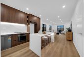 Brandnew standalone 5 beds (1 ensuite) 3.5 baths home with garage, close to shops, supermarkets, reserves, 0.8 km to Riverhills School, Lot 3, 1 Tullis Place, Burswood, Auckland