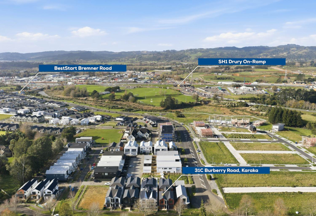 Brandnew Brick 4 beds (2 ensuite) 3.5 baths duplex home with tandem garage for 2 cars, close to schools, reserve, motorway access, 0.4 km to Ngakoroa School, 31C Burberry Road, Karaka, Auckland