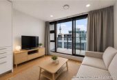 Double Grammar school zone, 37m2 Freehold 1 bed 1 bath studio apartment, Current weekly rental income of $450/pw, with a fixed term end on 6 Feb 2027, 0.9 km to Auckland Girls’ Grammar School, 1 km to Freemans Bay School, 1.7 km to Auckland Grammar, 1504/438 Queen Street, City Centre, Auckland