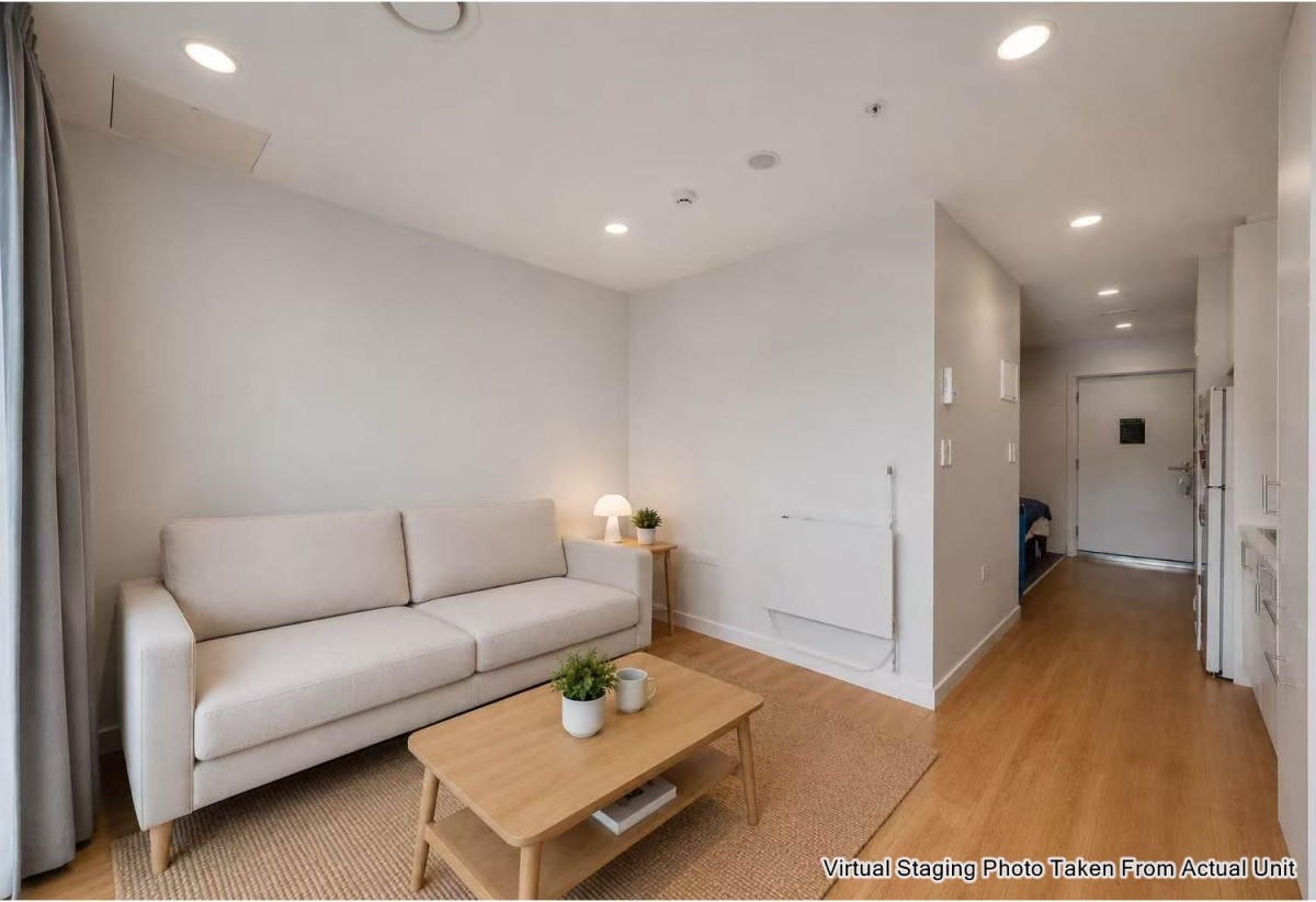 Double Grammar school zone, 37m2 Freehold 1 bed 1 bath studio apartment, Current weekly rental income of $450/pw, with a fixed term end on 6 Feb 2027, 0.9 km to Auckland Girls’ Grammar School, 1 km to Freemans Bay School, 1.7 km to Auckland Grammar, 1504/438 Queen Street, City Centre, Auckland