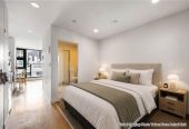 Double Grammar school zone, 37m2 Freehold 1 bed 1 bath studio apartment, Current weekly rental income of $450/pw, with a fixed term end on 6 Feb 2027, 0.9 km to Auckland Girls’ Grammar School, 1 km to Freemans Bay School, 1.7 km to Auckland Grammar, 1504/438 Queen Street, City Centre, Auckland