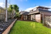 Macleans College zone, Solid brick and cedar construction, Standalone 3 beds 2 baths house with double garage, 0.7 km to Pigeon Mountain School, 0.9 km to Bucklands Beach Intermediate, 1.3 km to Macleans College, 1/28 Britannia Place, Half Moon Bay, Auckland