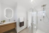 663m2 section, Renovated 5 beds + study room 3 baths house with car parks, close to schools, reserves, local shops, easy motorway access, 0.6 km to New Windsor School, 8 Condliffe Place, New Windsor, Auckland