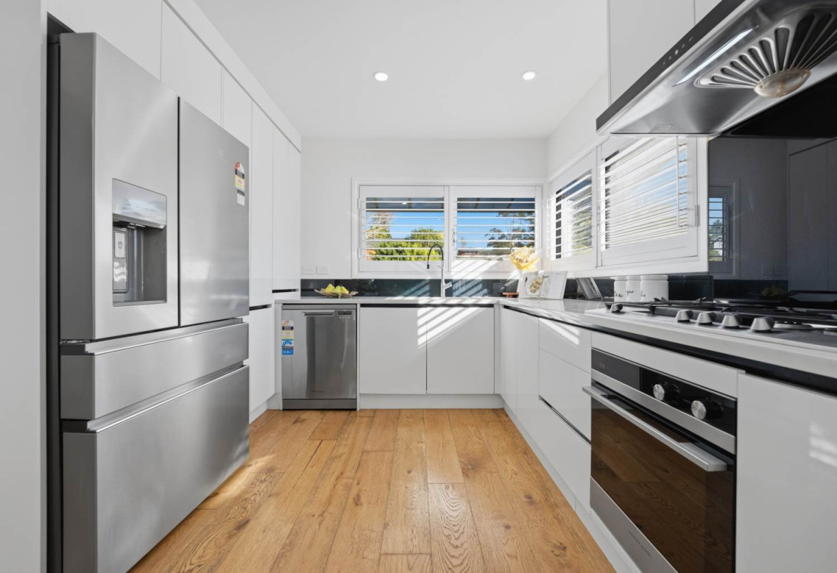 680m2 section with RC, EPA approved for 3-lot subdivision, 3 beds 1 bath house with carport, 58 Beechdale Crescent, Pakuranga Heights, Auckland