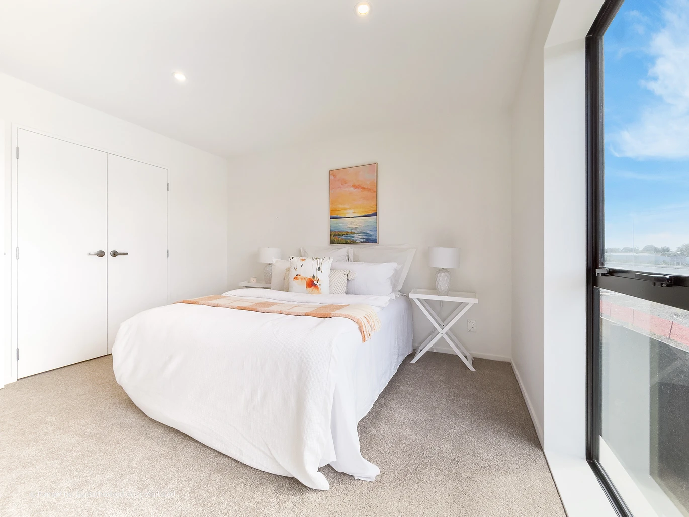 Brandnew 3 double bedrooms plus a dedicated home office/study 2.5 baths home with garage, zoned for Mangapikopiko School with elite ACG Strathallan just a short drive away. close to shops, motorway access, 23 Aratuhia Lane Rosehill, Auckland