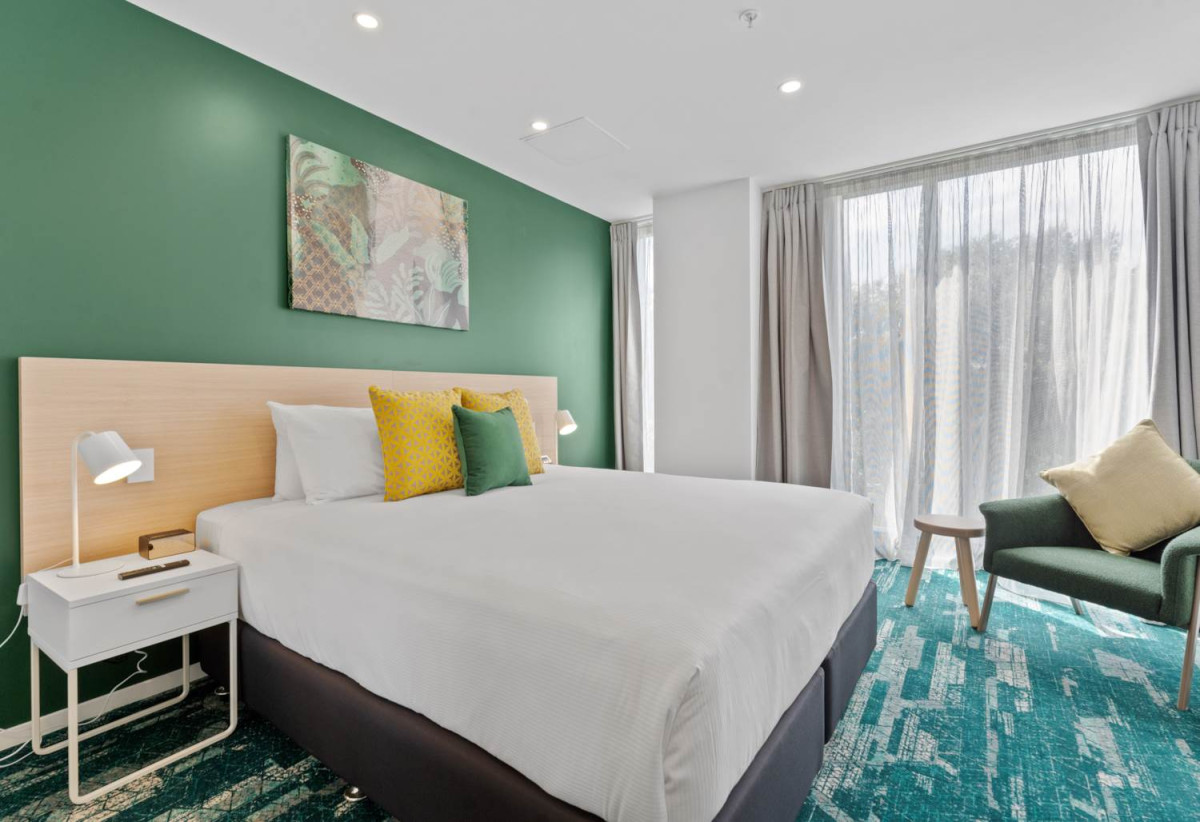 Fully managed hotel unit, Only 20 units remaining, Studio and One Bedroom hotels – 24m-41m2 – Priced from $254,999 to $409,999 – (Including carpark) Plus GST, your investment is operated under one of the world’s leading hospitality brands as well as Personal use of your unit available to you on your own trips to Auckland. 20 Park Avenue (Hotel), Ellerslie, Auckland