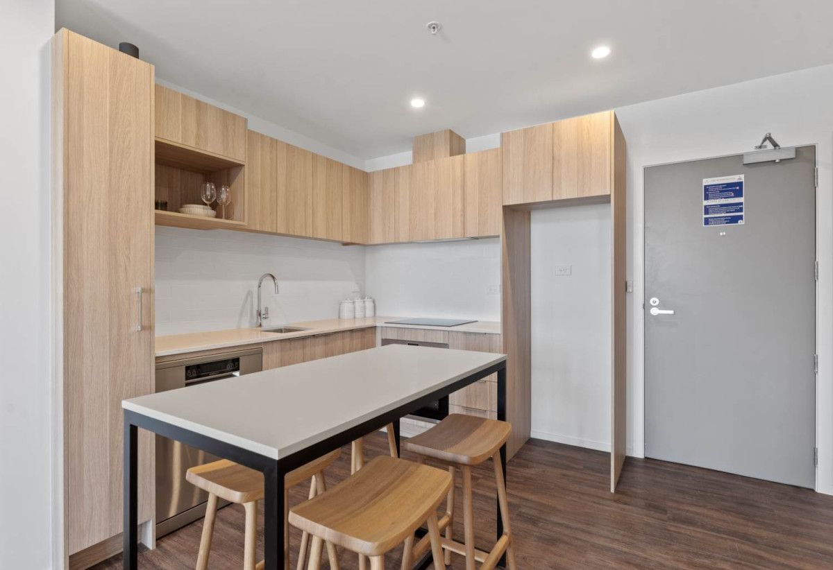 40 Apartments Released as Developer Moves on, Studio – 30m2 – Priced at $345,000, One bedroom – 43-61m2 – Pricing from $535,000, Two bedroom – 66-76m2 – Pricing from $699,000, Dual Key – 76m2 – Priced at $899,000, Cafés and restaurants are within walking distance, 20 Park Avenue (Residential), Ellerslie, Auckland
