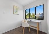Motivated vendors, 5 Beds (2 ensuites) 3.5 baths house with double garage, 1 ensuite ground floor, close to schools, Lynn Mall, 0.5 km to Kelston Girls’ College, 0.6 km to Kelston School, 1 km to Kelston Boys’ High School, 1A Maunder Place, New Lynn, Auckland