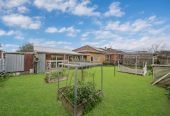 Vendors have committed to their ”Plan B”, Auction Must Sell, 1012m2 section with RC approved for 6 lots subdivision, Brick and tile 3 beds 2 baths house with garage and workshop, 0.2 km to Manurewa High School, 50 Browns Road, Manurewa, Auckland