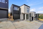 Directly opposite Sherwood Primary School, Brandnew standalone 4 beds 2.5 baths home with garage, close to schools, local shops, parks, beach, Zoned for Sherwood Primary, Northcross Intermediate and Long Bay College, Lot2/15 Montclair Rise, Browns Bay, Auckland