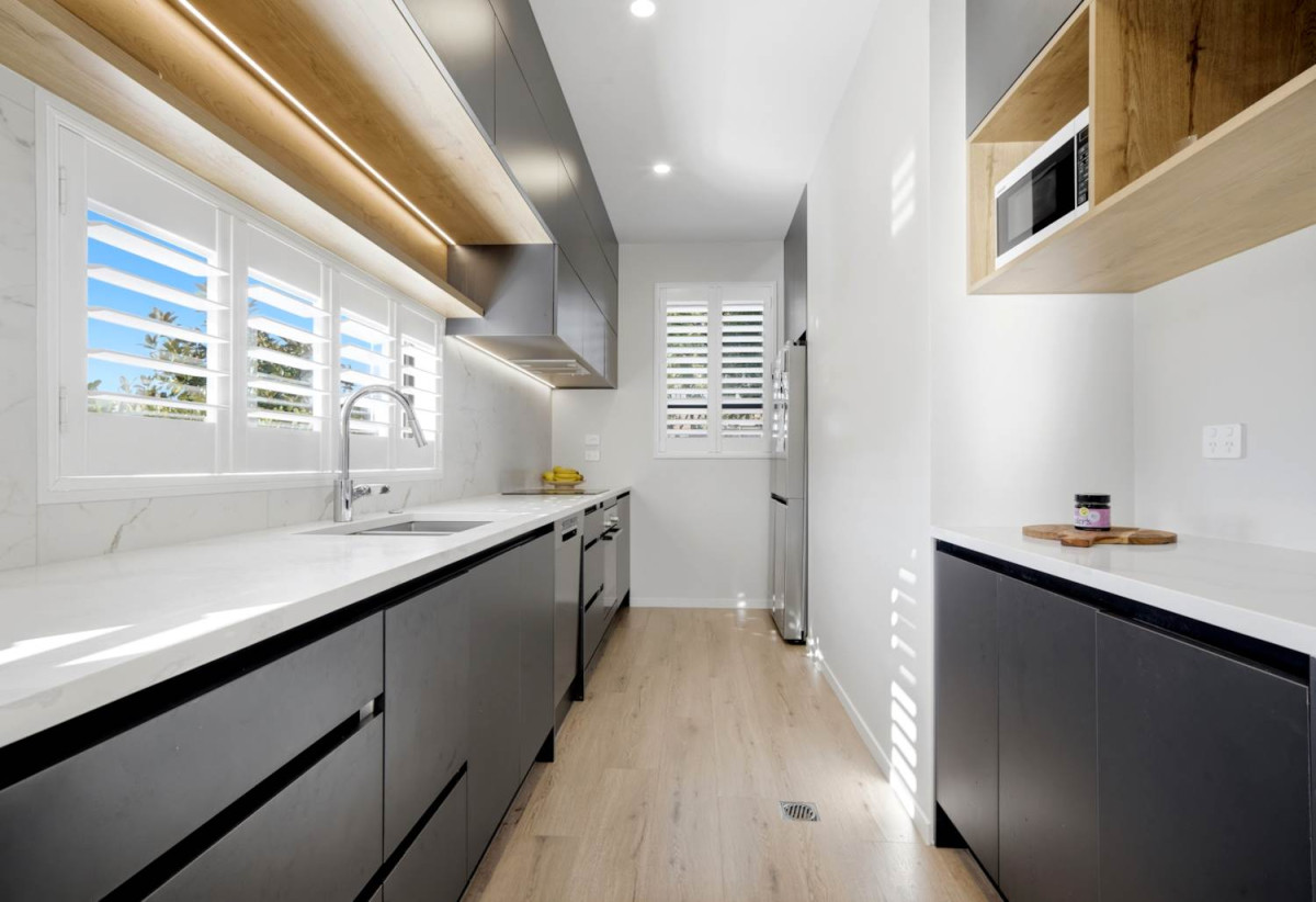 3 beds 2.5 baths duplex home with garage, close to schools, Bomb Point Reserve, Te Ara Manawa Coastal Walkway, shops, 0.4 km to Hobsonville Point Primary School, 1 km to Hobsonville Point Secondary School, 2 Whakatere Lane, Hobsonville, Auckland