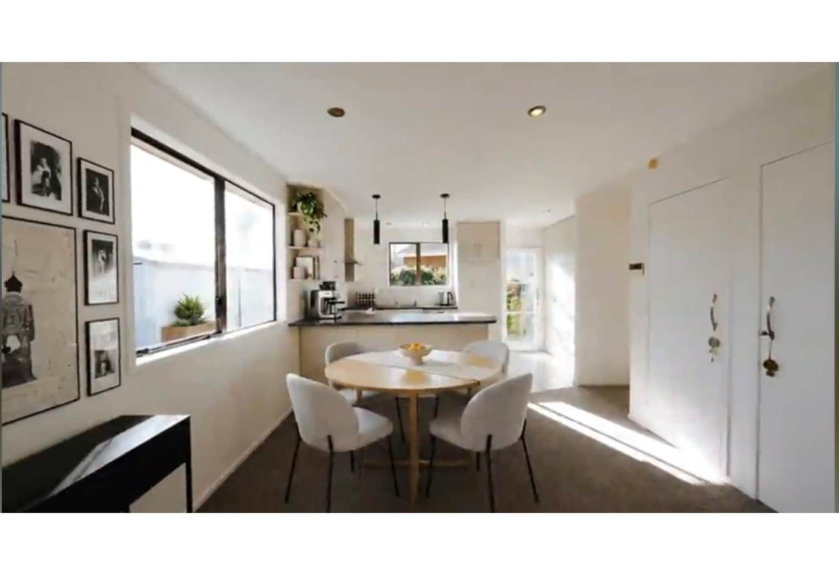 701m2 section, 3 beds 1 bath house with standalone double garage, close to schools, Papakura town centre, easy motorway access, 0.6 km to Redhill School, 1.6 km to Papakura Intermediate, 1.9 km to Papakura High School, 6 Redcrest Avenue, Red Hill, Auckland
