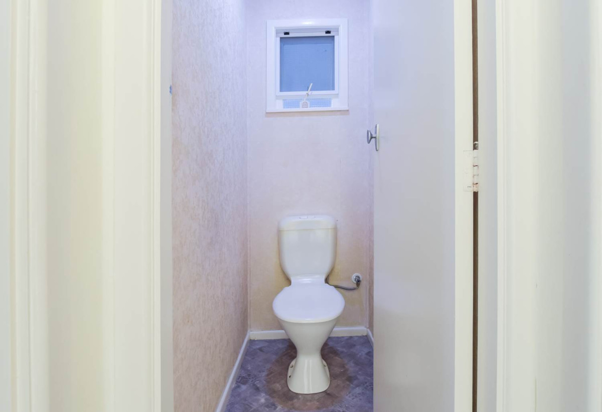 819m2 section, 0.7 km to Macleans College, Sea Views, 3 beds 2 baths house with garage, a lower-level rumpus room, 6 Nickleby Place, Mellons Bay, Auckland