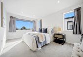 5 beds (3 ensuites) 4.5 baths house with double garage, close to schools, shops, coastal walkways, local reserves, 0.6 km to Scott Point School, 1.5 km to Hobsonville Point Secondary School, 12 Kokowai Parade, Hobsonville, Auckland