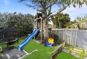 3 beds 2 baths house with carport, downstairs two large multipurpose rooms, close to schools, shops, reserves, 0.3 km to Beach Haven School, 1 km to Birkdale Intermediate School, 1/278 Rangatira Road, Beach Haven, Auckland