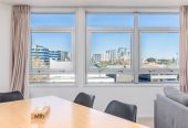 Must Sell, Auckland Girls’ Grammar School zone, Pet-friendly, 110m2 Freehold 2 beds (1 ensuite) 2 baths apartment with car park, 2 good-sized bedrooms, both with sliders access to the balcony, move-in ready, 0.6 km to Auckland Girls’ Grammar School, 7D/205-215 Hobson Street, City Centre, Auckland