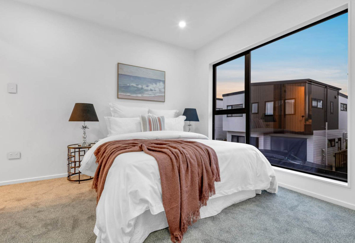 10-Year Building Warranty, Brandnew standalone 4 beds 2.5 baths home with garage, close to shopping centres, schools, parks, and everyday amenities, 0.3 km to Edgewater College, 1.1 km to Anchorage Park School, 1.2 km to Pakuranga Intermediate, Lot 3/106 Edgewater Drive, Pakuranga, Auckland