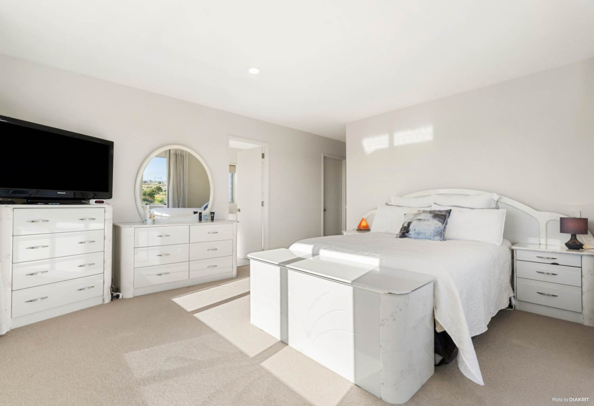 492m2 section, 5 beds 3 baths house with triple garage, Easy access to Ormiston Town Centre and local amenities, 0.6 km to Ormiston Senior College, 0.9 km to Baverstock Oaks School, 1.1 km to Mission Heights Junior College, 65 Multose Drive, Flat Bush, Auckland