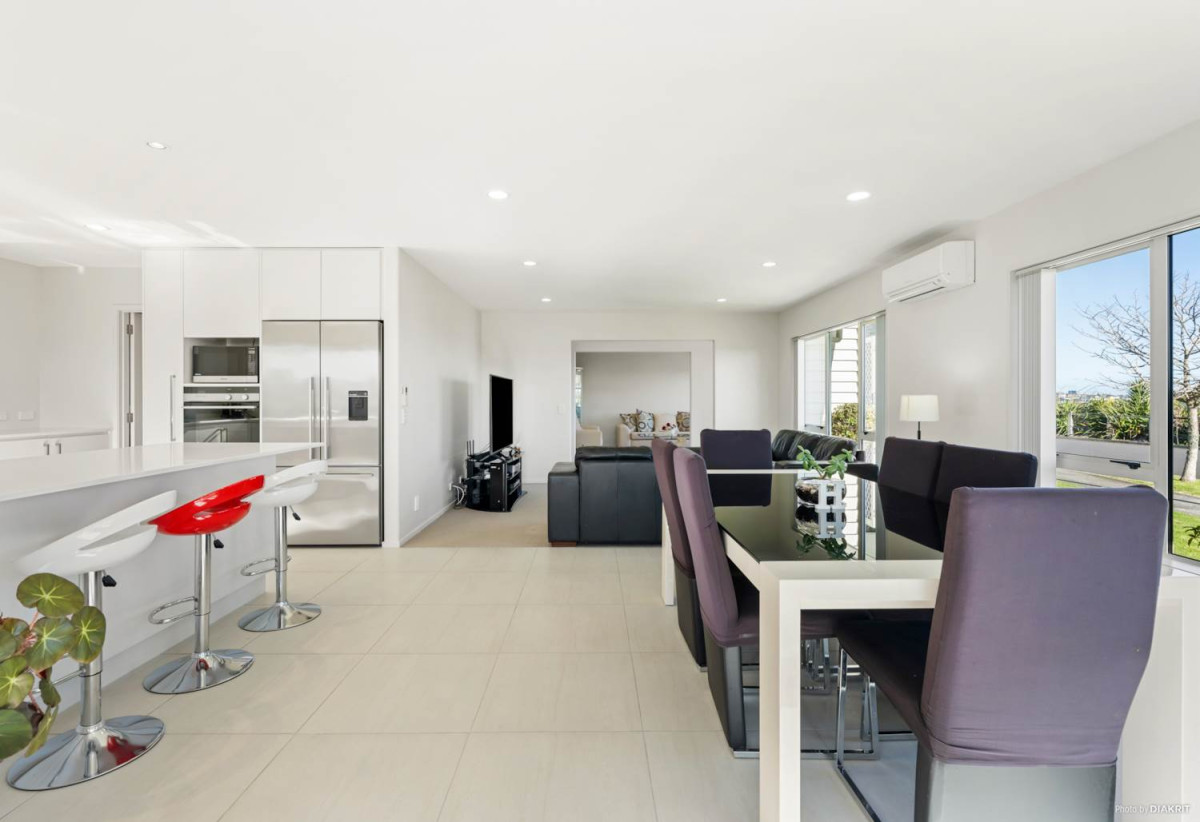 492m2 section, 5 beds 3 baths house with triple garage, Easy access to Ormiston Town Centre and local amenities, 0.6 km to Ormiston Senior College, 0.9 km to Baverstock Oaks School, 1.1 km to Mission Heights Junior College, 65 Multose Drive, Flat Bush, Auckland