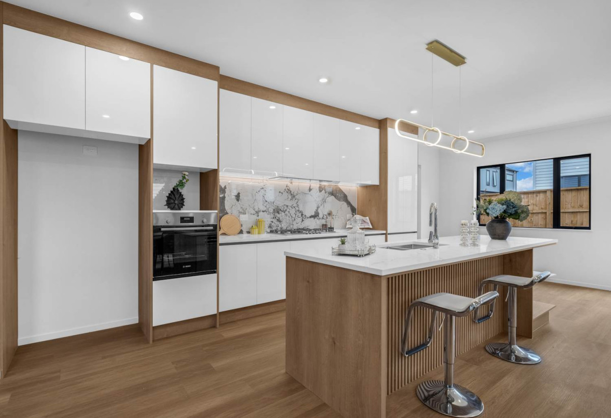 Brandnew 5 beds (3 ensuites) 4.5 baths house with garage, 4 + 1 layout, 1 ensuite ground floor, 16 Star Cross Road, Karaka, Auckland