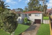 Rangitoto College zone, 3 beds 1 bath house on 650m2 section, with RC, EPA approved for 3 standalone 5 beds 4 baths double garage homes, 55 Oaktree Avenue, Browns Bay, Auckland