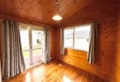 For rent, Macleans College zone, 3 beds 1 bath house with garage, available 3rd July, 4 Micawber Place, Mellons Bay