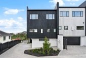 Freehold 4 beds (2 ensuites) 3.5 baths home, double garage, 1 ensuite ground floor, 3 + 1 layout, Lift infrastructure installed for future lift installation, Daikin rooftop heating and cooling system, Bluetooth audio system to kitchen and living areas, 2/2 Valonia Street, Mt Roskill, Auckland