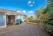 Owners Downsizing After 26 Years, 624m2 section, 190m2 3 beds 2 baths house with double garage, Zoned for the highly regarded Marina View School and Hobsonville Point Secondary School, with Marina View School just a short walk away, 112 West Harbour Drive, West Harbour, Auckland